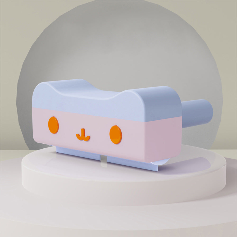 Rinsing and cleaning the reusable pet hair remover roller