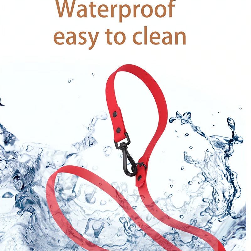 Waterproof easy-to-clean silicone leash splashing in water