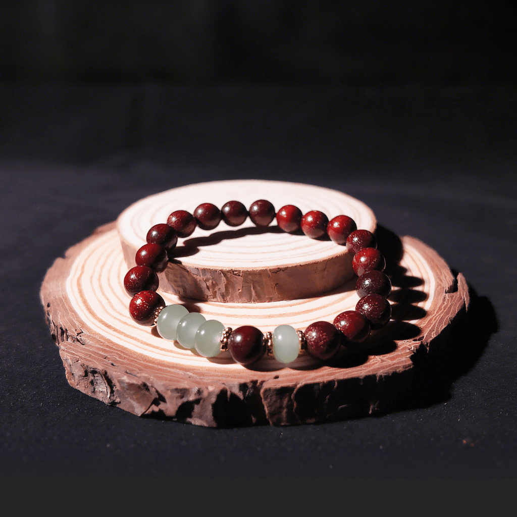 Rosewood bracelet with green aventurine beads